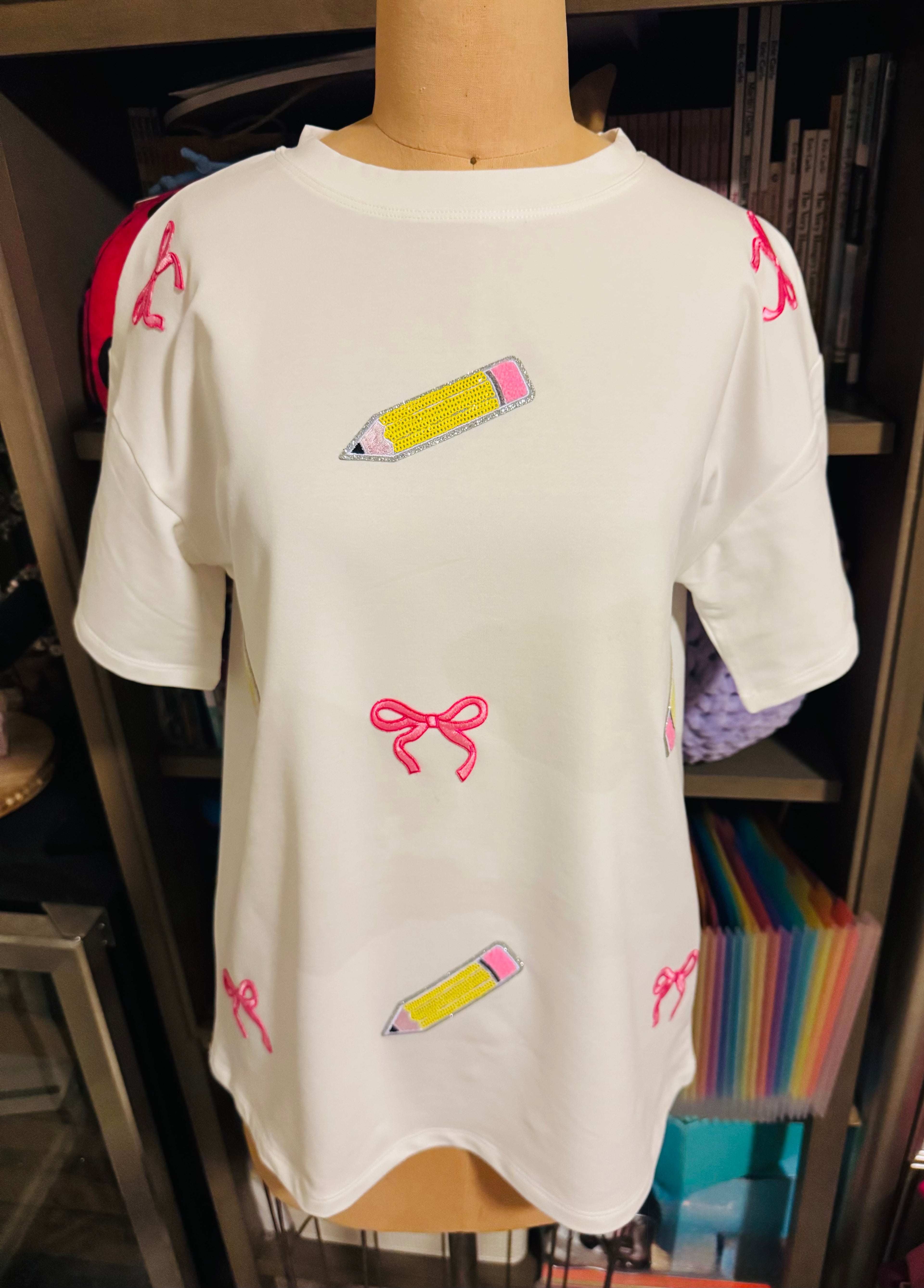 Oversized pencils & bows tee